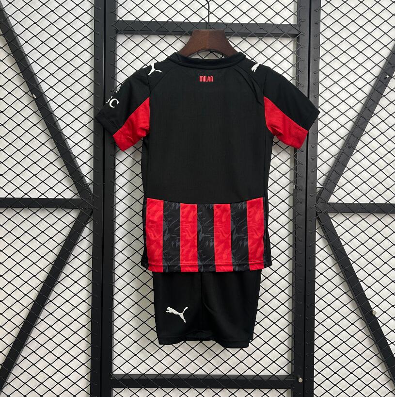 1ª AC MILAN VERSIÓN NIÑO 25/26