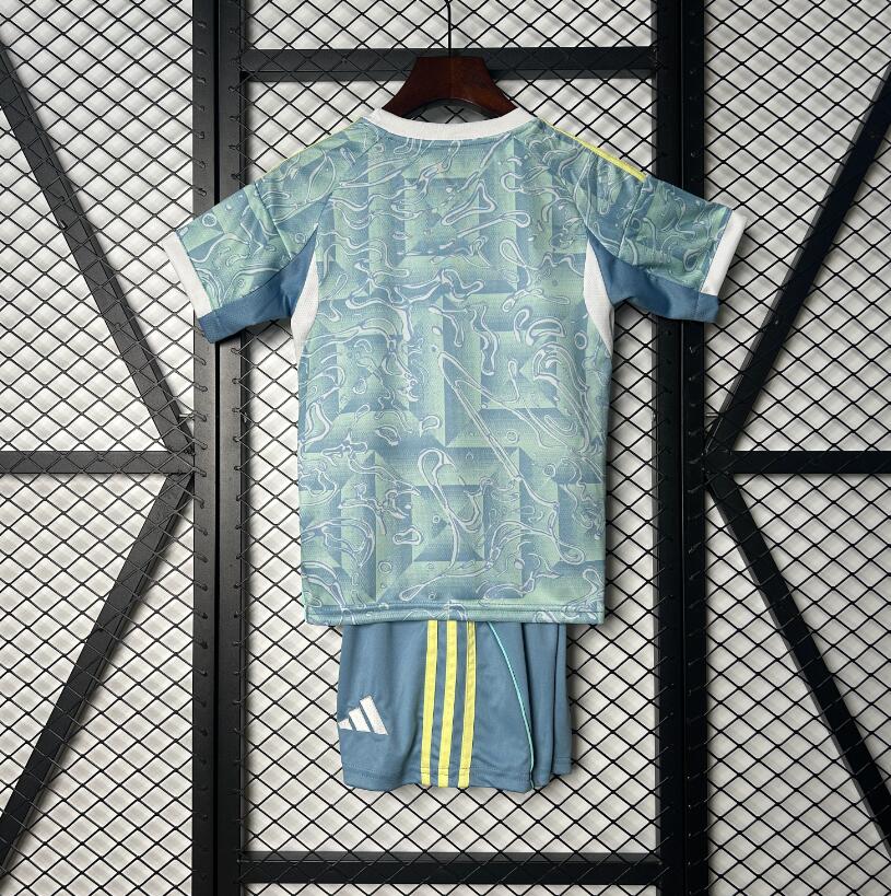 2ª JUVENTUS VERSIÓN NIÑO 25/26