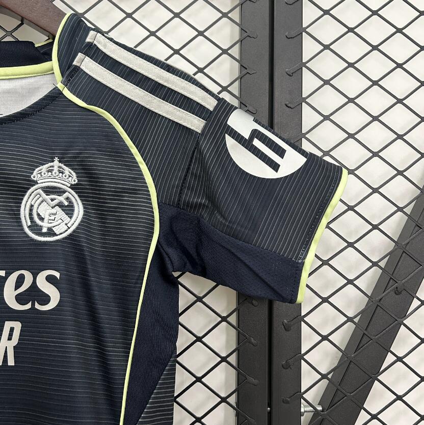 2ª REAL MADRID VERSIÓN NIÑO 25/26