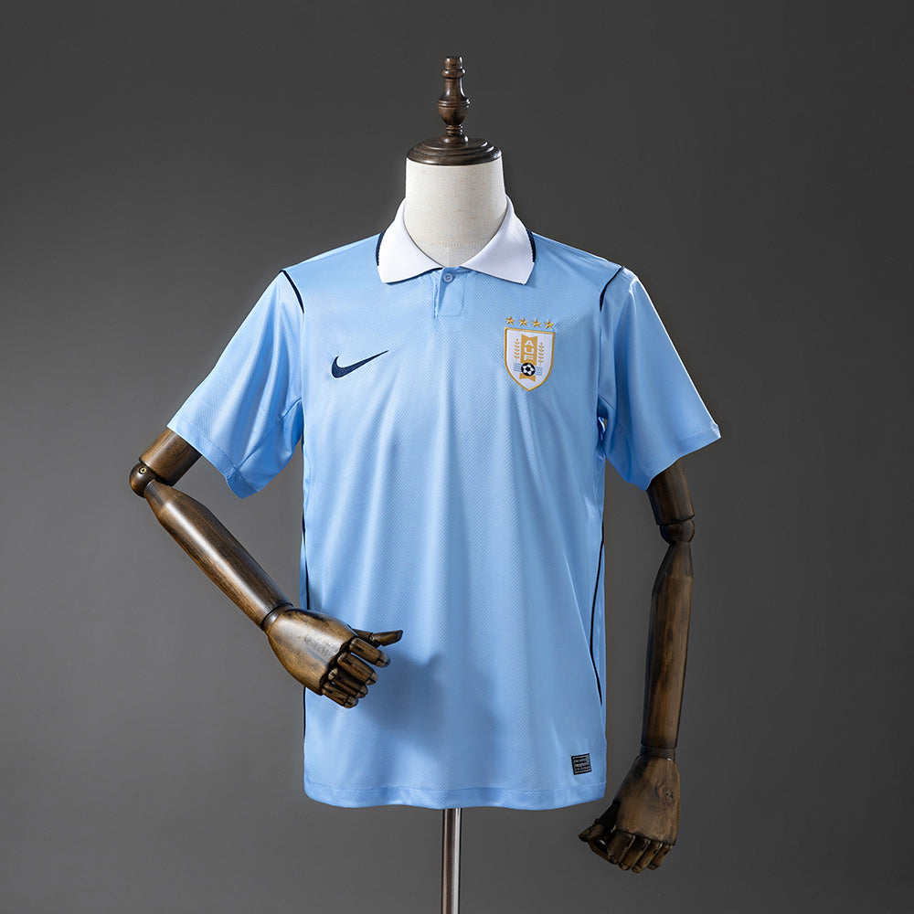Camiseta Uruguay Mundial 2026 – Primera Equipación Versión Fan